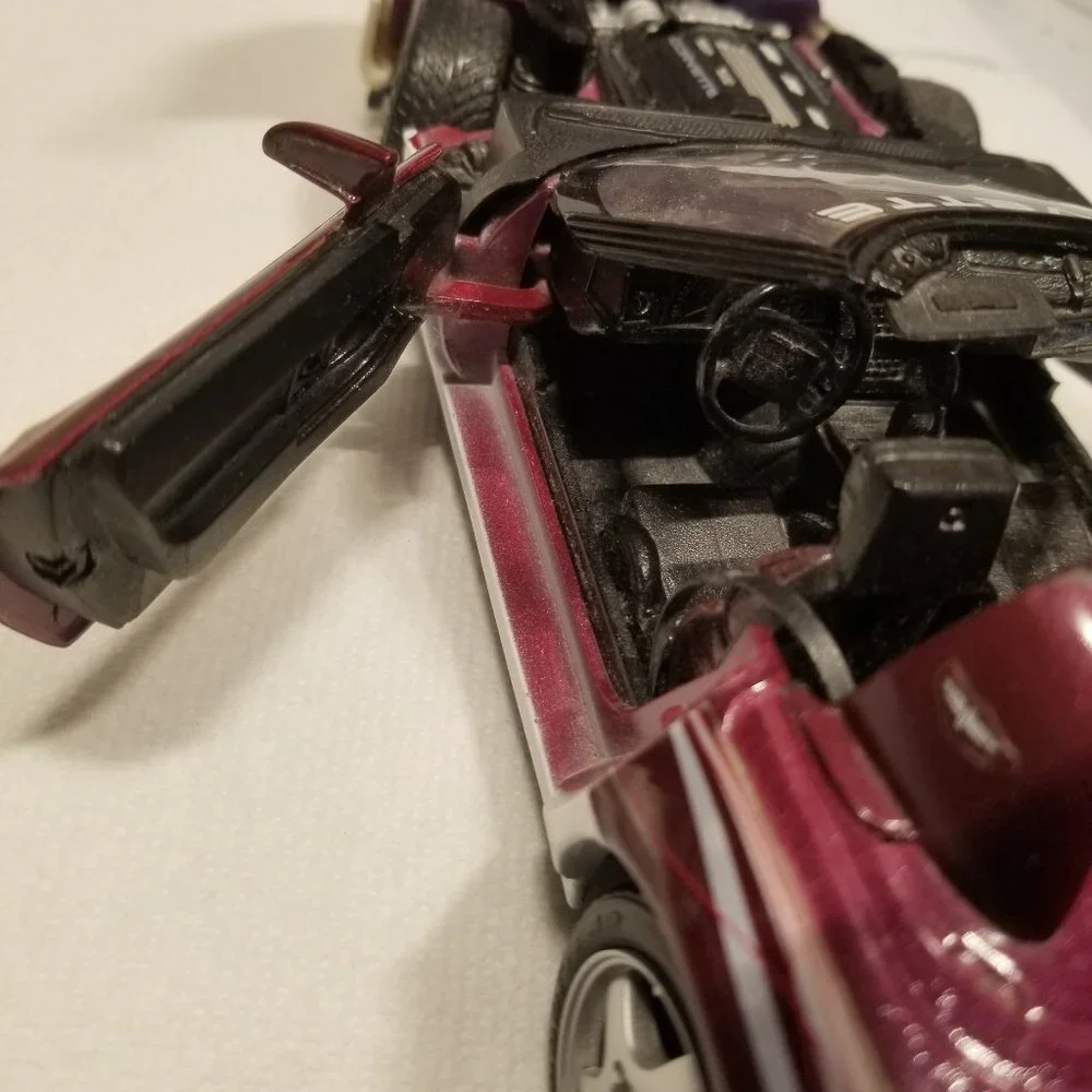 Vintage intricate model